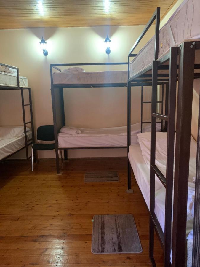 Hostel Erevan Esterno foto